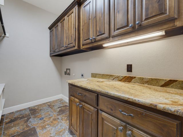 189 Hlavek Road, Decatur, TX 76234