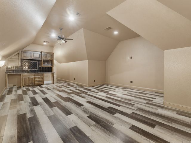 189 Hlavek Road, Decatur, TX 76234