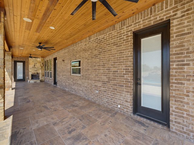 189 Hlavek Road, Decatur, TX 76234