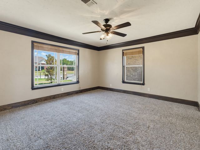189 Hlavek Road, Decatur, TX 76234