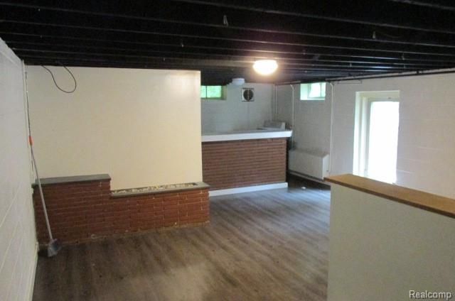 445 W Breckenridge Street Garden, Ferndale, MI 48220