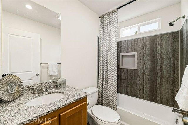 1901 Dayton 176, Chico, CA 95928