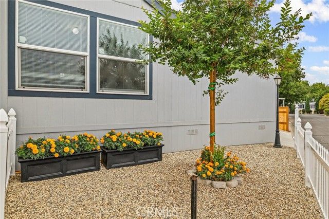 1901 Dayton 176, Chico, CA 95928