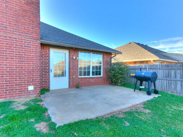 405 Sunrise Drive, Yukon, OK 73099