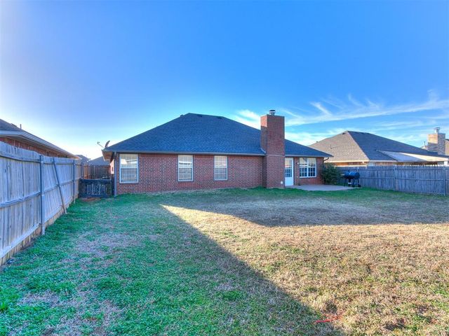 405 Sunrise Drive, Yukon, OK 73099