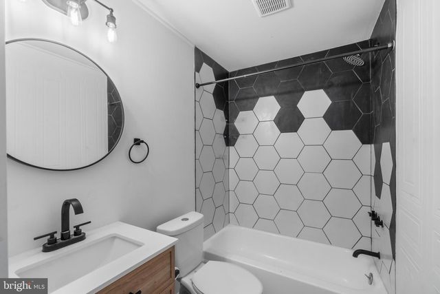 3822 6TH ST, Baltimore, MD 21225