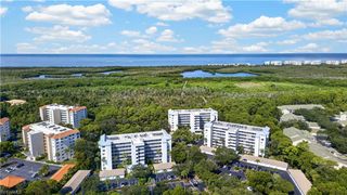 270 Naples Cove DR 3403, Naples, FL 34110