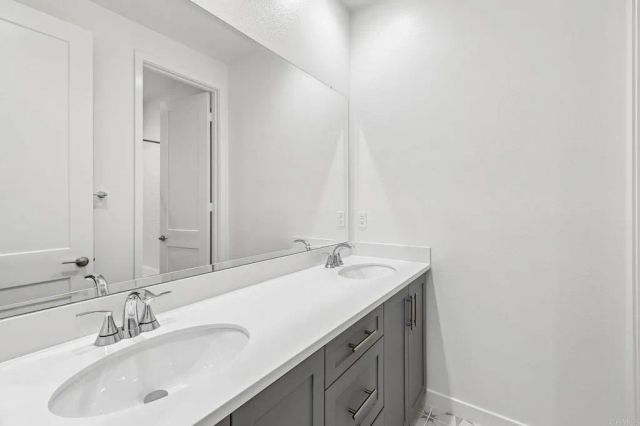 2544 Thyme Way, Carlsbad, CA 92008