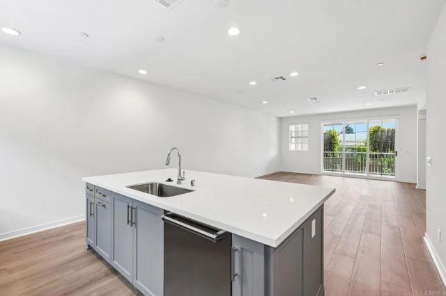 2544 Thyme Way, Carlsbad, CA 92008