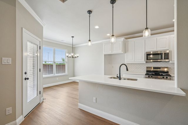 218 Cheyenne Trail, Alvarado, TX 76009