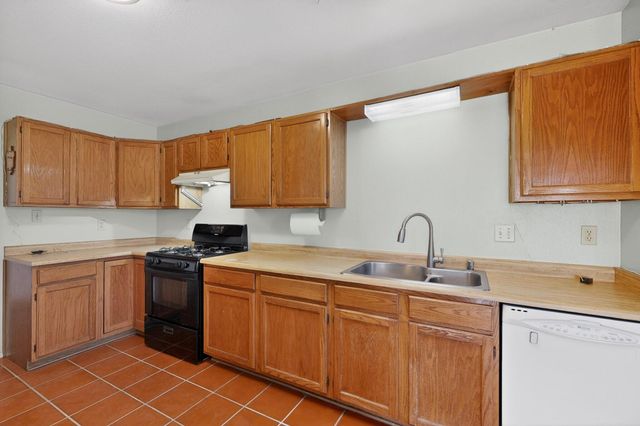 4504 Quartz Drive NE, Rio Rancho, NM 87124