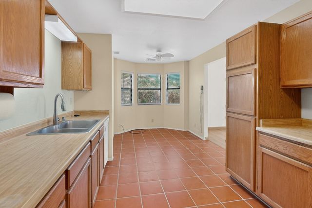 4504 Quartz Drive NE, Rio Rancho, NM 87124