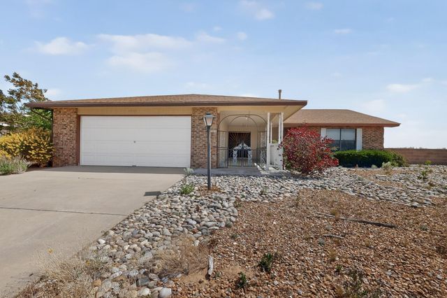 4504 Quartz Drive NE, Rio Rancho, NM 87124