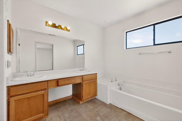 4504 Quartz Drive NE, Rio Rancho, NM 87124