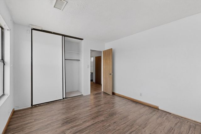 4504 Quartz Drive NE, Rio Rancho, NM 87124