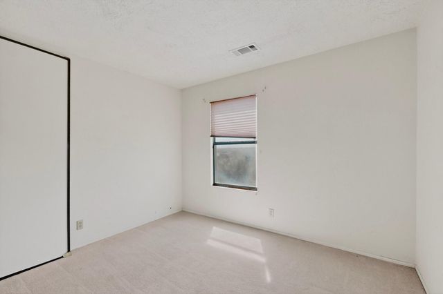 4504 Quartz Drive NE, Rio Rancho, NM 87124