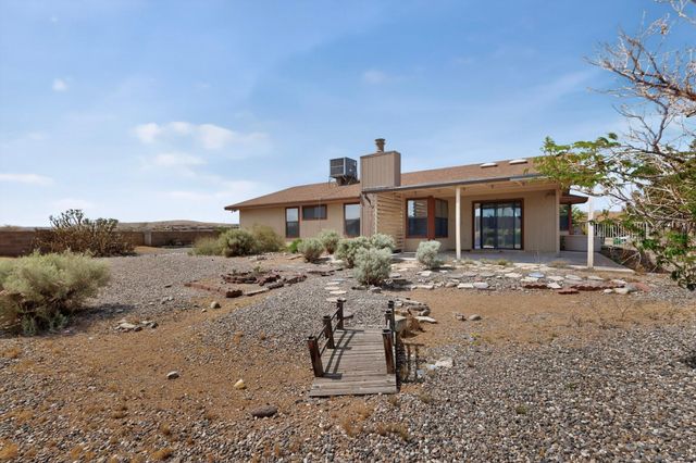 4504 Quartz Drive NE, Rio Rancho, NM 87124