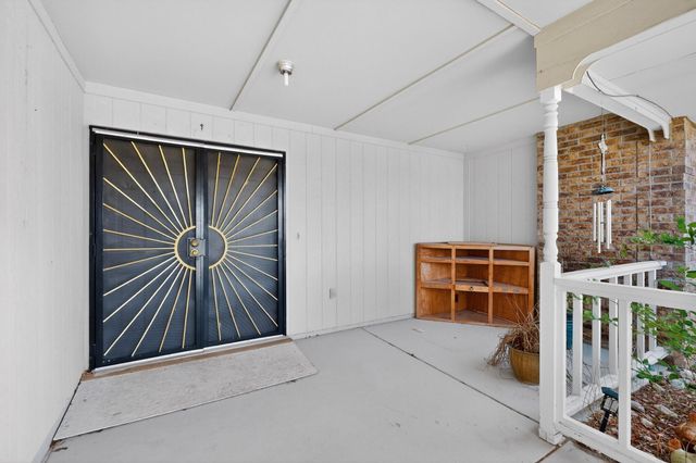 4504 Quartz Drive NE, Rio Rancho, NM 87124