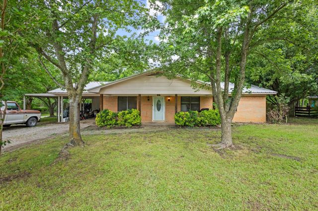 201 S Caney Street, Dodd City, TX 75438