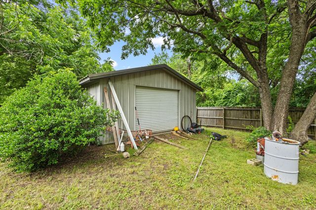 201 S Caney Street, Dodd City, TX 75438