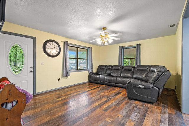 201 S Caney Street, Dodd City, TX 75438