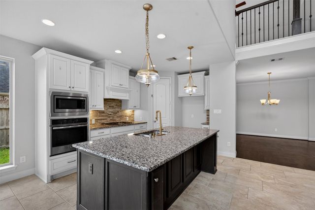3311 Pleasant Hollow Lane, Houston, TX 77365