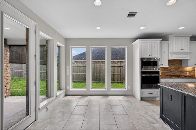3311 Pleasant Hollow Lane, Houston, TX 77365