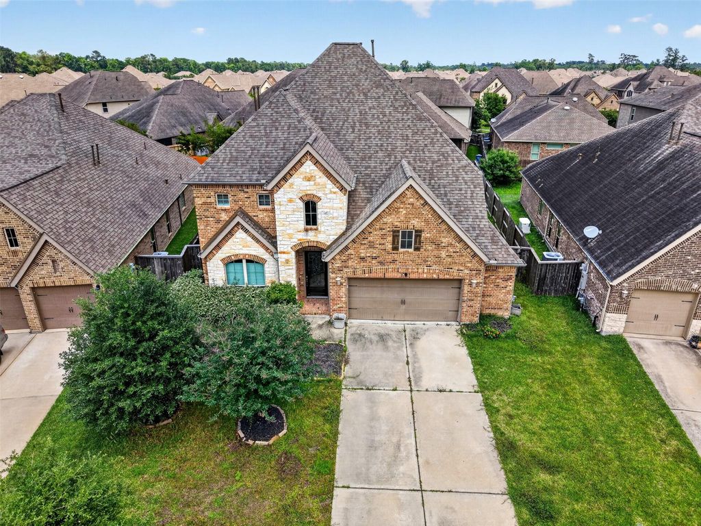 3311 Pleasant Hollow Lane, Houston, TX 77365