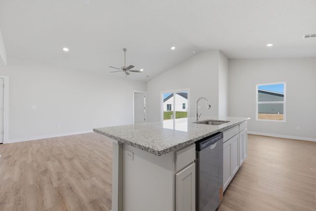 3560 E Bearsden St, Derby, KS 67037