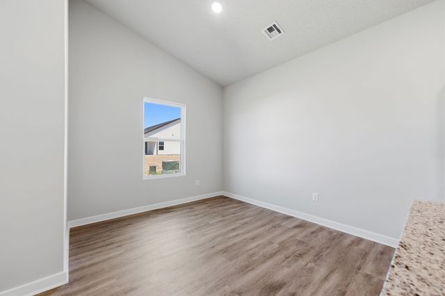 3560 E Bearsden St, Derby, KS 67037
