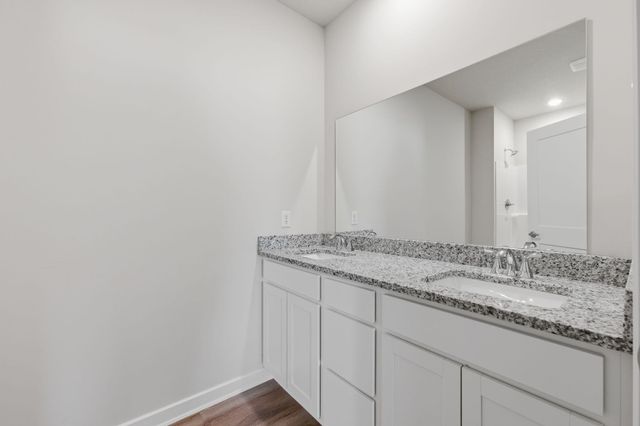 3560 E Bearsden St, Derby, KS 67037