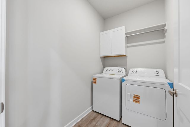 3560 E Bearsden St, Derby, KS 67037
