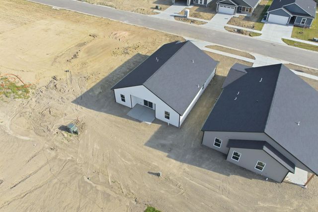 3560 E Bearsden St, Derby, KS 67037