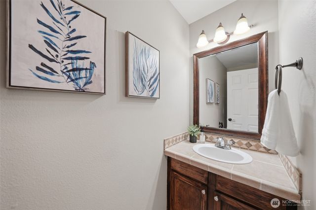 803 124th Court NE, Lake Stevens, WA 98258