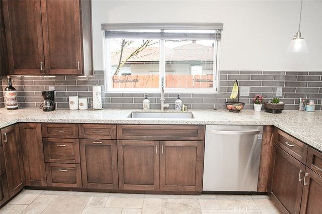 2806 Vine Street, Paso Robles, CA 93446