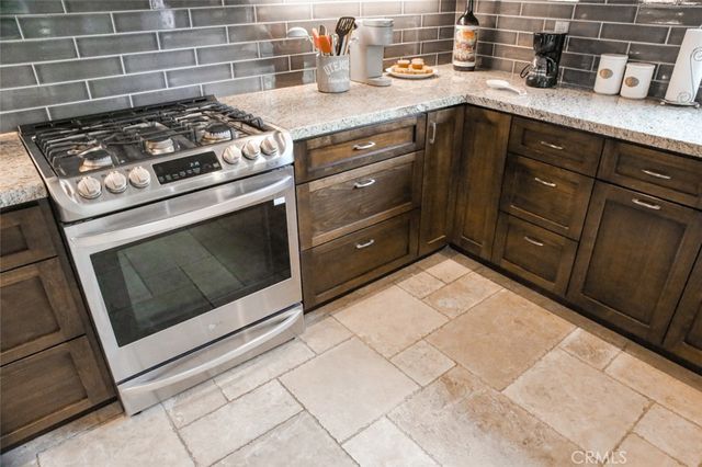 2806 Vine Street, Paso Robles, CA 93446