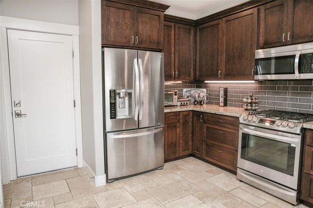 2806 Vine Street, Paso Robles, CA 93446