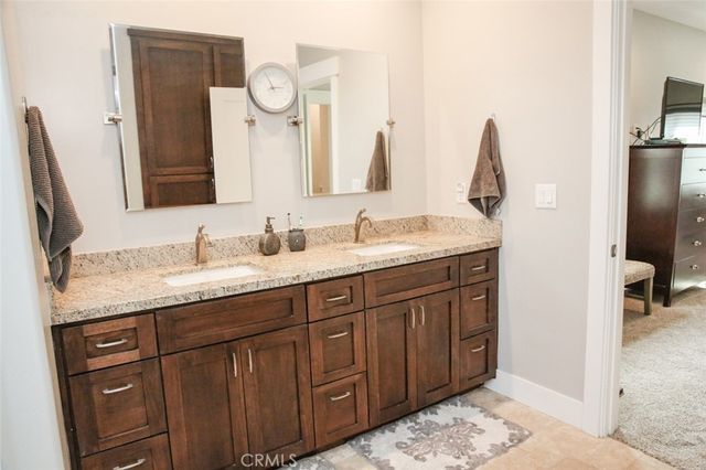 2806 Vine Street, Paso Robles, CA 93446