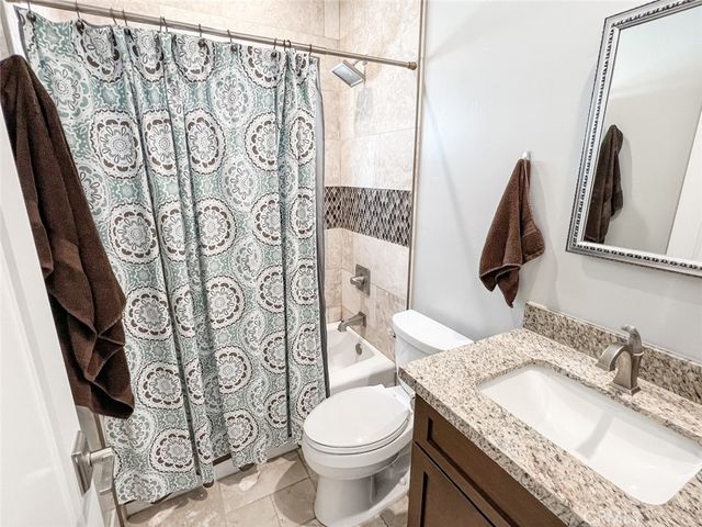 2806 Vine Street, Paso Robles, CA 93446