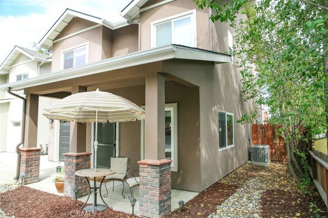 2806 Vine Street, Paso Robles, CA 93446