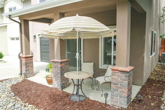 2806 Vine Street, Paso Robles, CA 93446