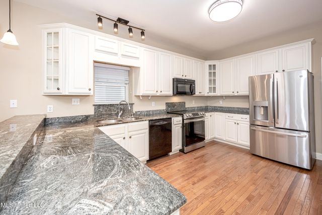 1457 Georgia Place, Gulfport, MS 39507