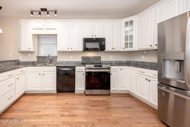 1457 Georgia Place, Gulfport, MS 39507