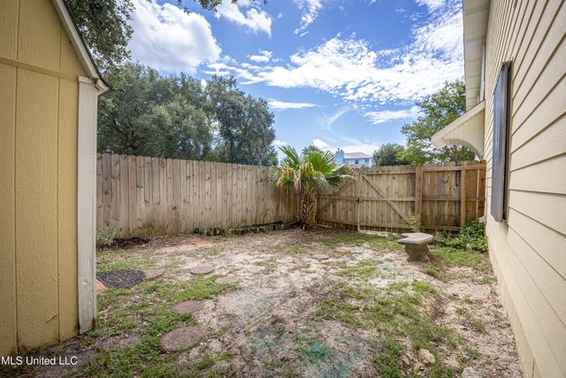 1457 Georgia Place, Gulfport, MS 39507
