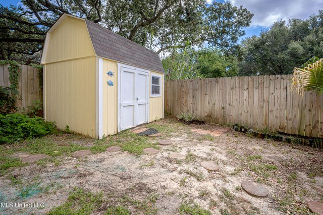 1457 Georgia Place, Gulfport, MS 39507