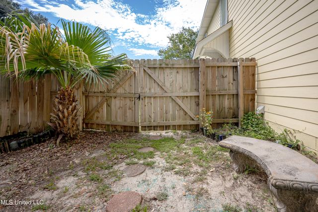 1457 Georgia Place, Gulfport, MS 39507