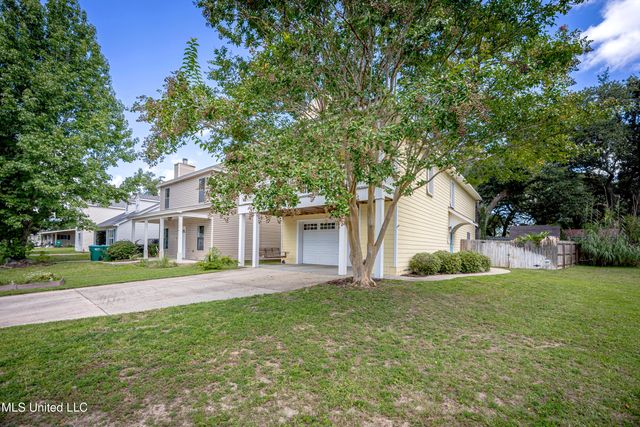 1457 Georgia Place, Gulfport, MS 39507
