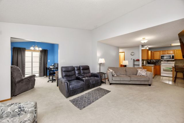 10516 Meredith Drive 3, Urbandale, IA 50322