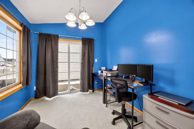 10516 Meredith Drive 3, Urbandale, IA 50322