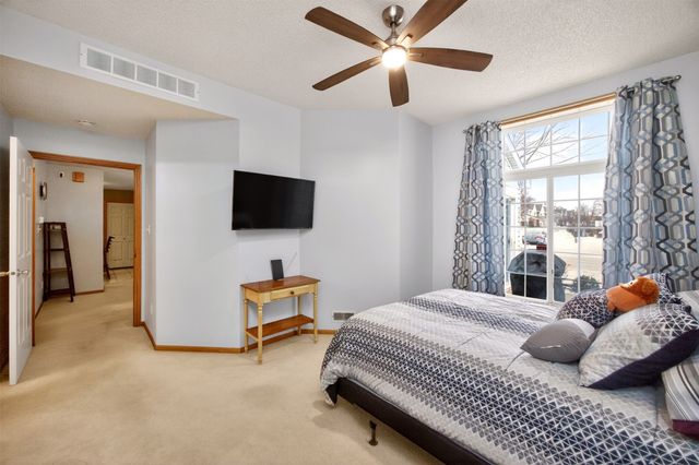 10516 Meredith Drive 3, Urbandale, IA 50322